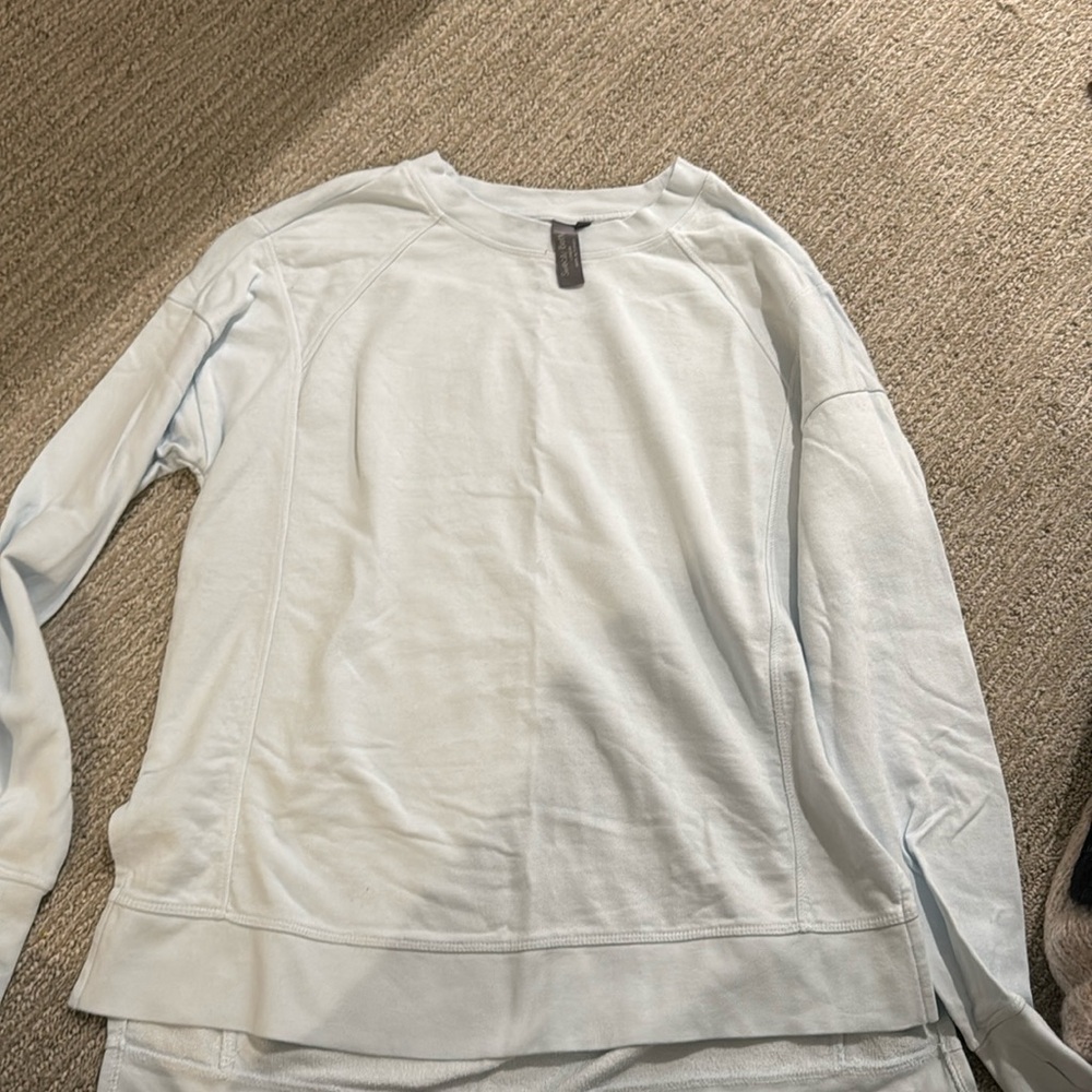 Sweaty Betty long sleeve ice blue sweatshirt